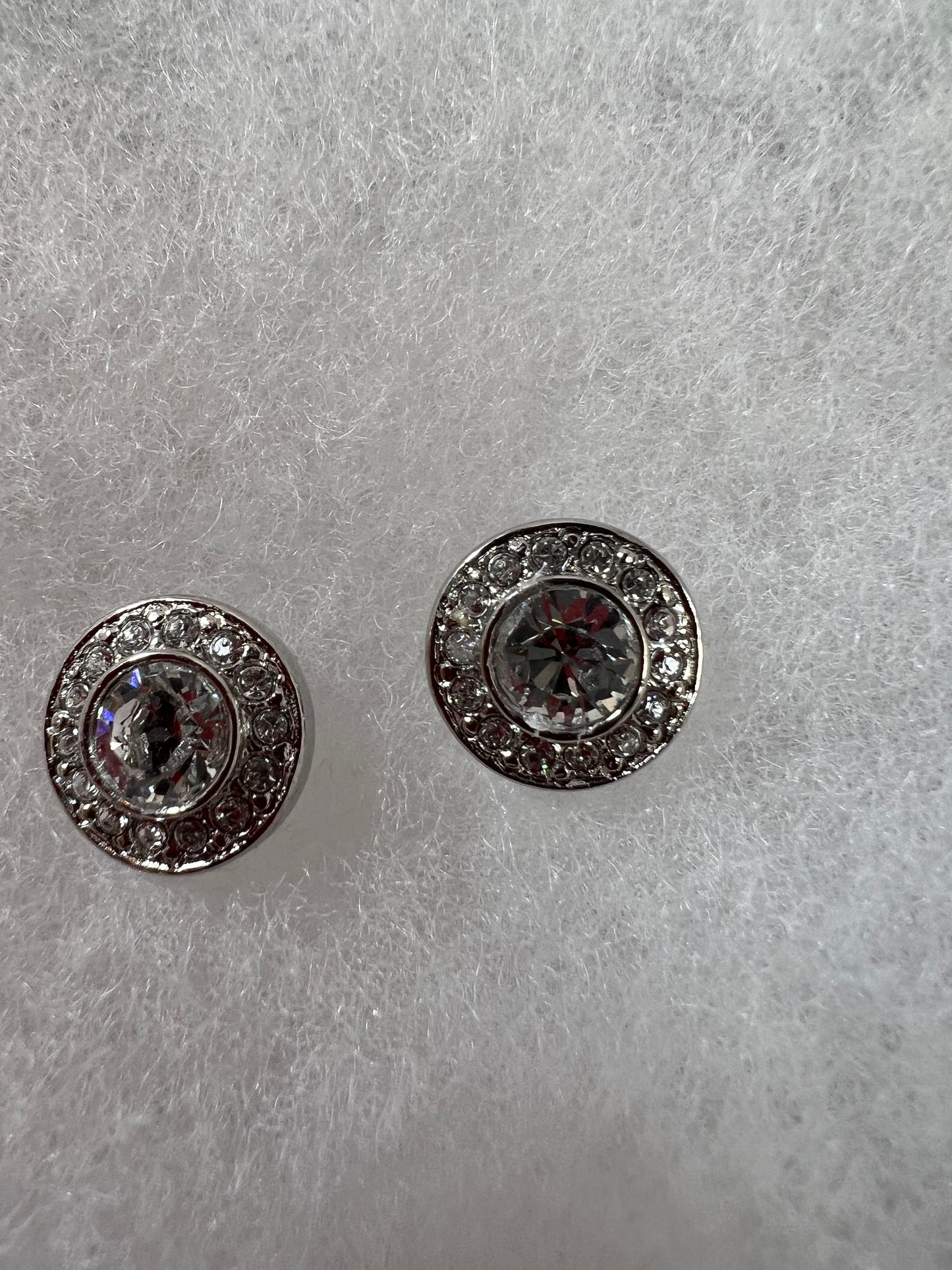 Stud Earrings - 6mm Crystal Pave Casted - Clear Crystas